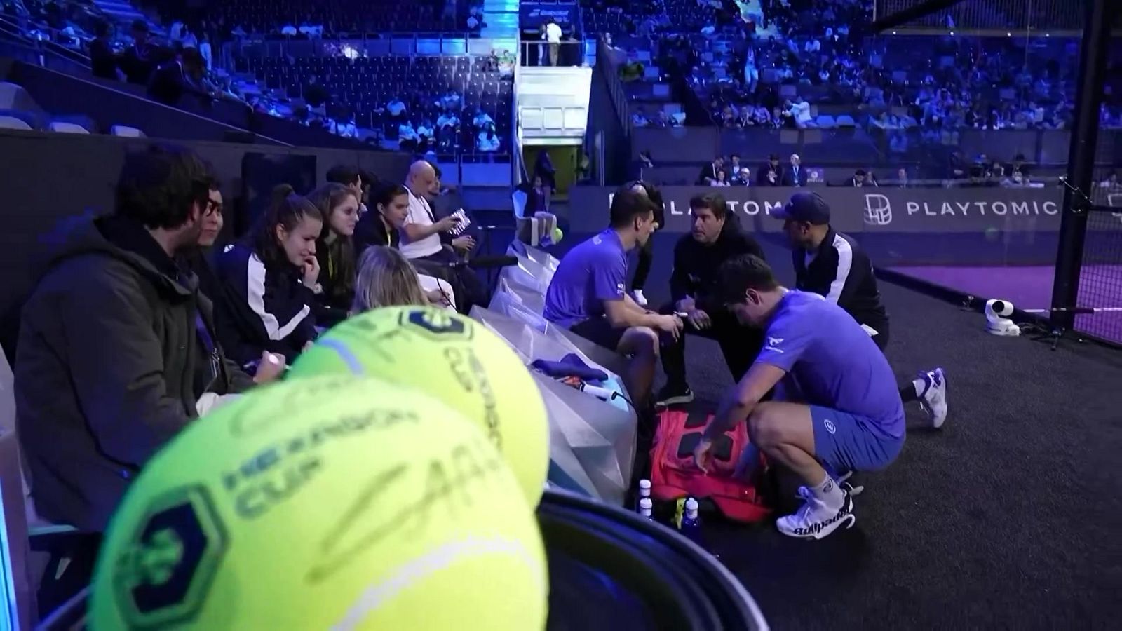 Pádel - Hexagon Cup. Martín Di Nenno / Juan Tello - Arturo Coello / Coki Nieto - ver ahora