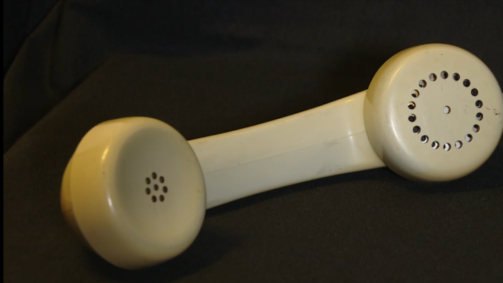 Telediario 2 - Los teléfonos clásicos protagonizan una nueva exposición en Albacete