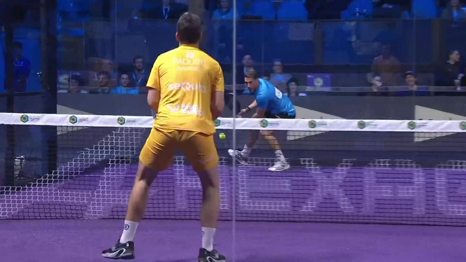 Pádel - Hexagon Cup. Paquito Navarro / Álex Chozas - Álex Ruiz / Franco Stupaczuk  - ver ahora