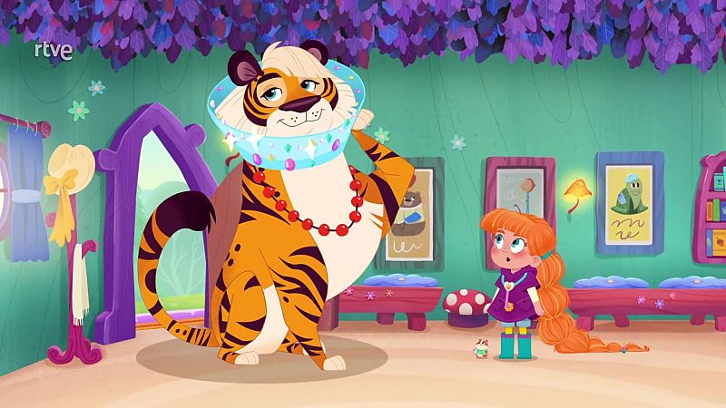 Koa's custom cone - Vida la veterinaria en inglés | Watch