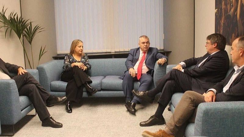 PSOE y Junts intentan acercar posturas con una reunión entre Santos Cerdán y Turull | Ver