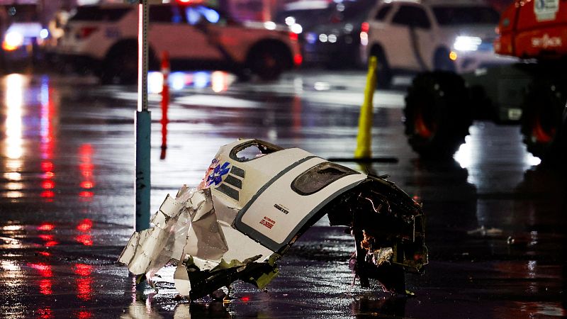 Seis muertos al estrellarse una avioneta en Filadelfia, EE.UU.