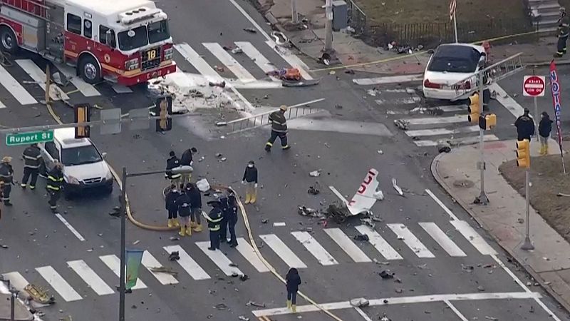 Siete fallecidos en el accidente del avión médico en Filadelfia, Estados Unidos