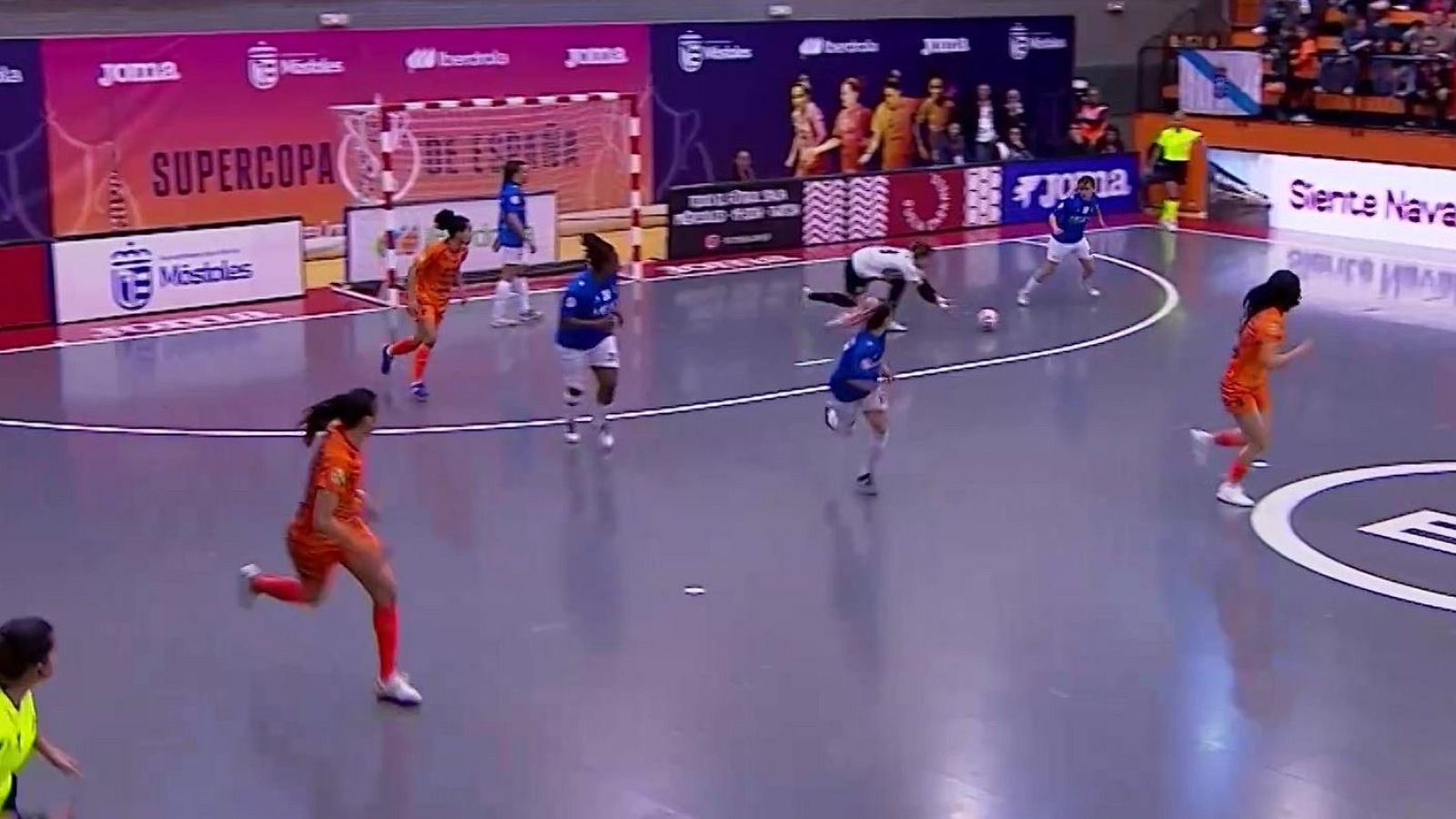 Fútbol Sala - Supercopa Femenina. 2ª semifinal: CD Burela FS - Melilla Ciudad Deporte Torreblanca  - ver ahora