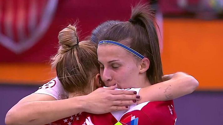 Fútbol Sala - Un gol de María Sanz a falta de seis minutos da a Futsi Navalcarnero la octava Supercopa de su historia