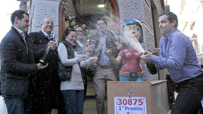 Telediario 1 - El 30.875, primer premio del Niño