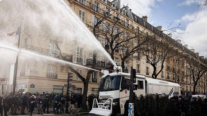 Somos Documentales - Camiones XXL: La tecnología de los vehículos de emergencias