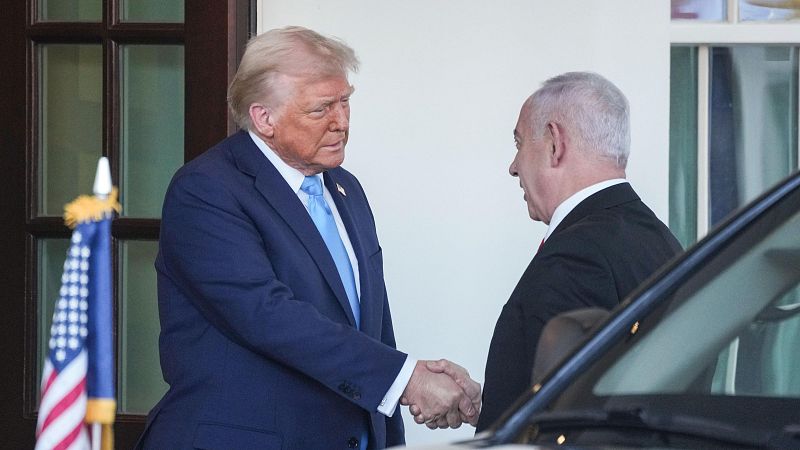 Núñez Villaverde: Las palabras de Trump sobre Gaza "suenan más a un plan que a una ocurrencia"