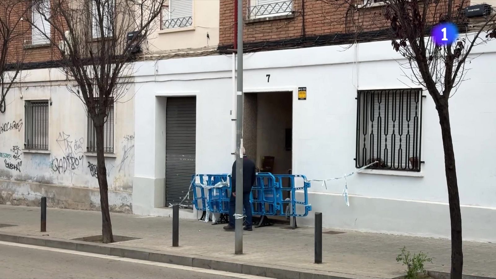Un any de l'esfondrament mortal al carrer Canigó de Badalona - L'Informatiu | Veure