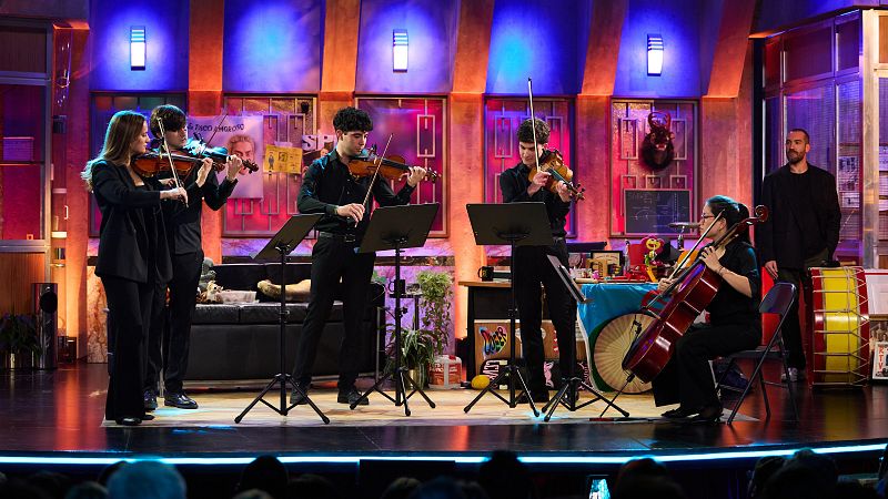 La Revuelta | Ponce eleva el nivel cultural del programa