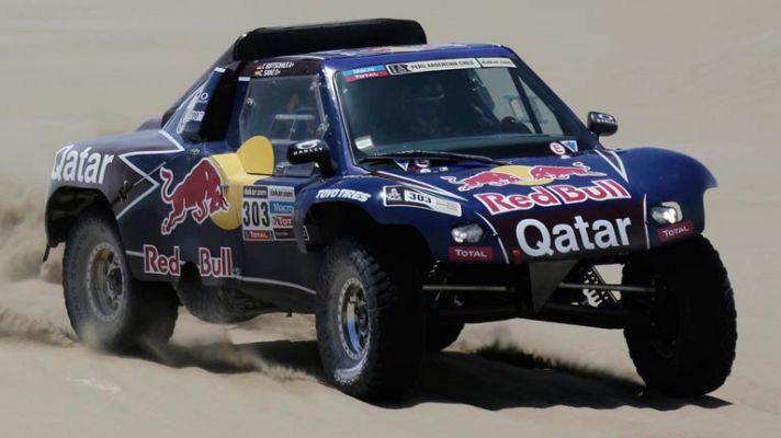 Telediario 1 - Carlos Sainz recupera el liderato del Dakar