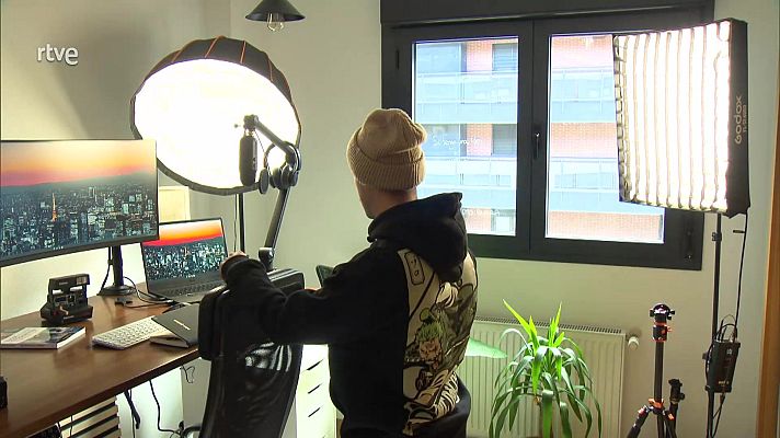 Aquí hay trabajo - Vivir de “likes”