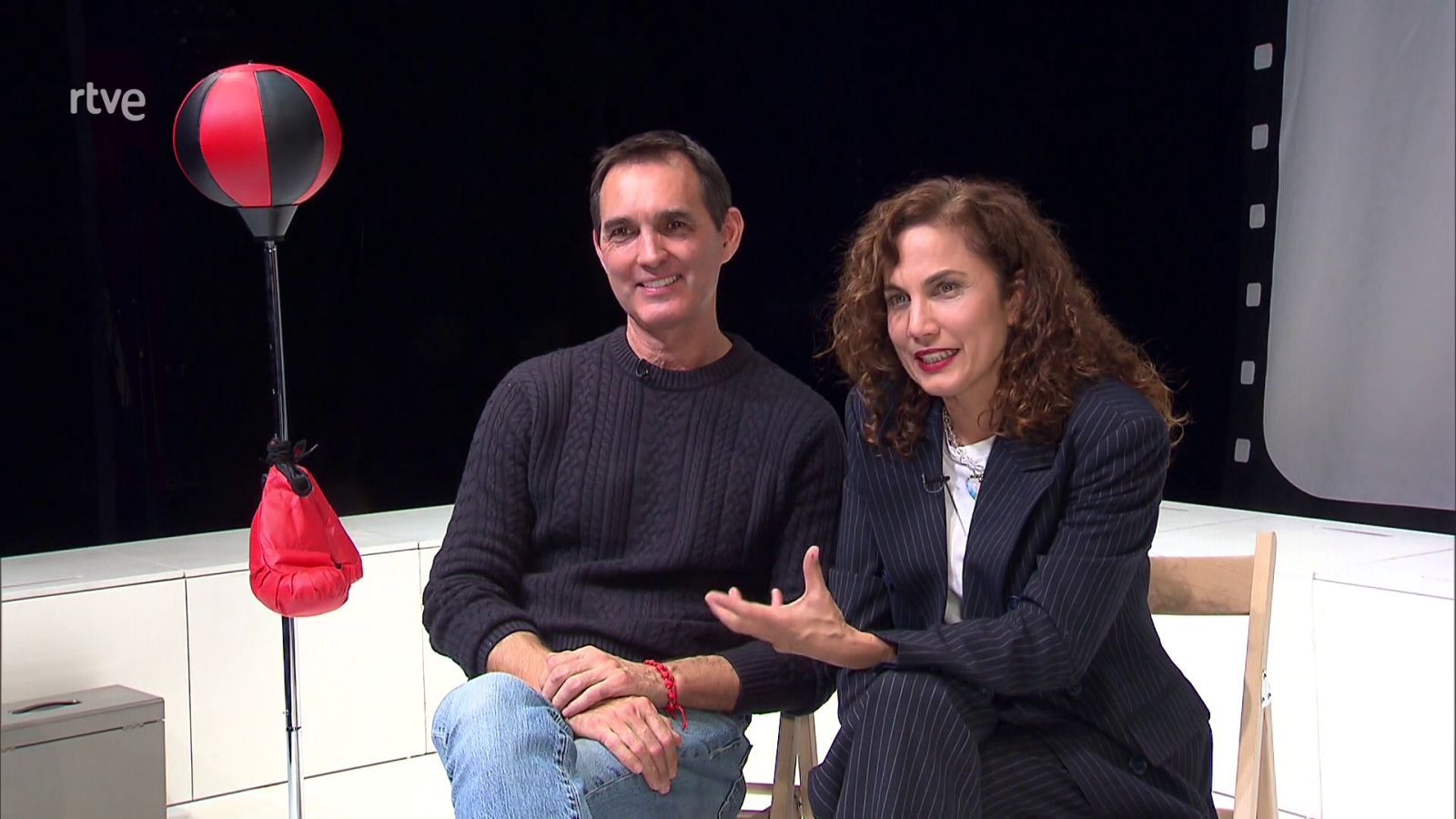 Una madre de película - Atención obras | Ver