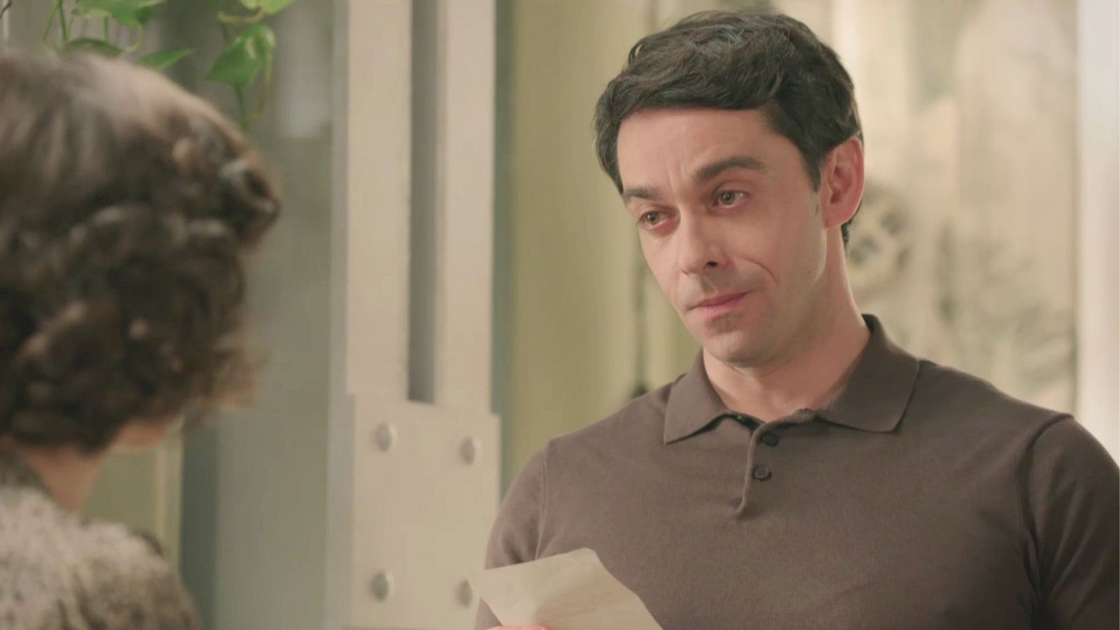 Inés quiere incluir una nueva secuencia en el rodaje - Salón de té La Moderna | Ver