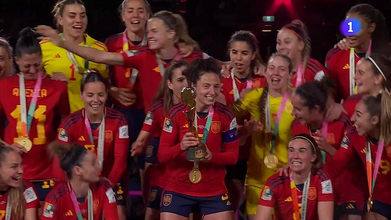 Putellas, Paredes i Codina declaren en el cas Rubiales - L'Informatiu | Veure