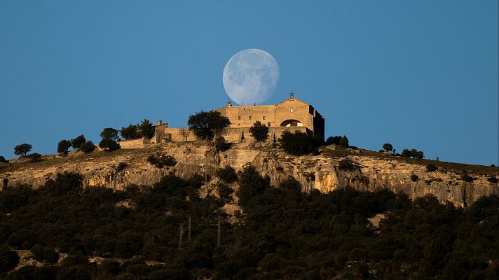 Telediario 1 - Se cumplen 20 años del fallecimiento de los intoxicados en Todolella