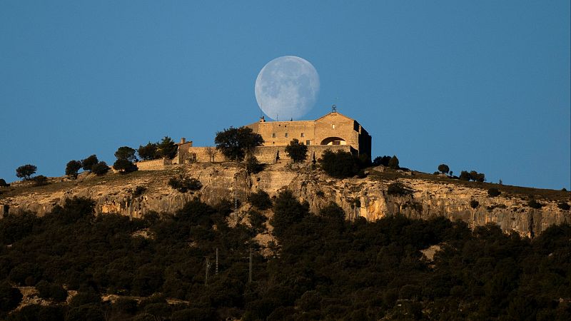 20 años del fallecimiento de los intoxicados en Todolella | Ver