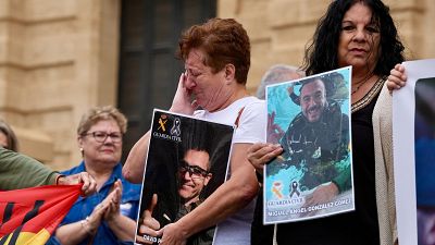 Un a�o del arrollamiento de dos guardias civiles en Barbate por una narcolancha - Fin de semana 24h | Ver