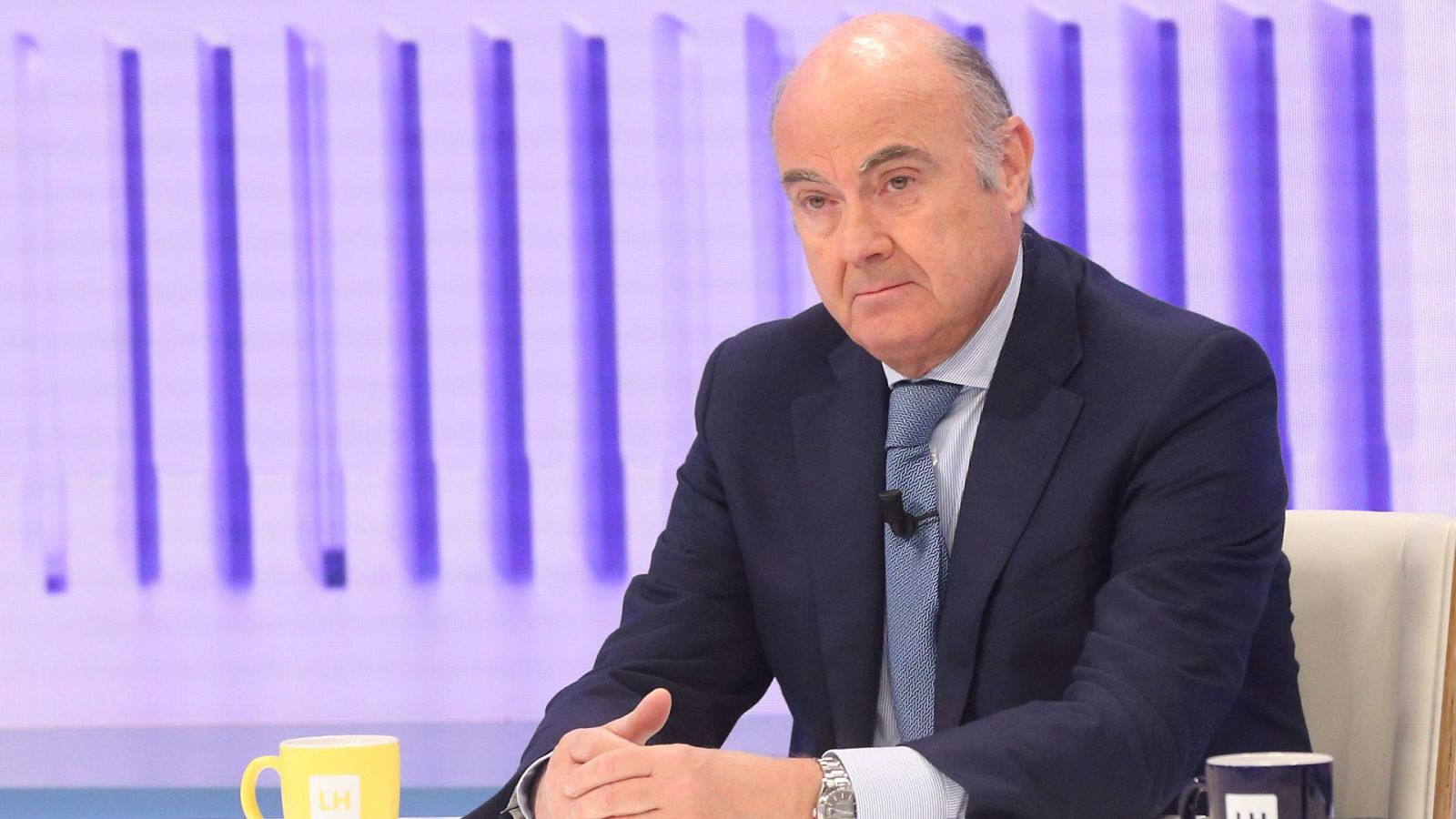 Aranceles: De Guindos pide evitar una guerra comercial - La hora de La 1 | Ver