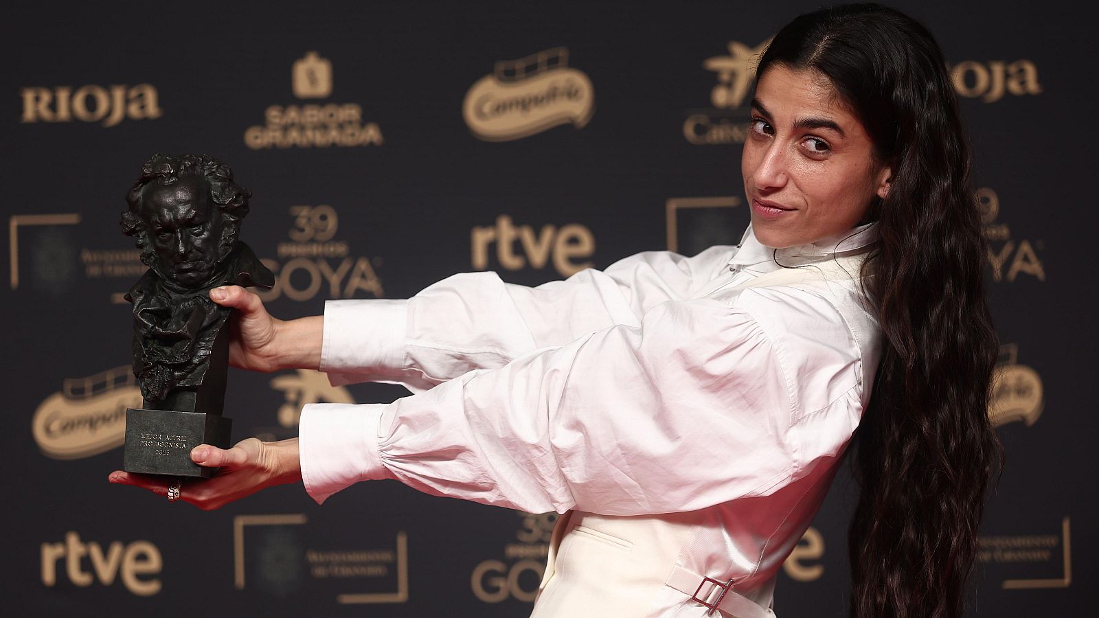 La alegría de los ganadores de los Goya 2025 - Telediario 2 | Ver