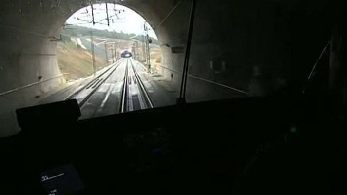 Telediario 1 - El príncipe, Rajoy y Mas, juntos para inaugurar el AVE a Girona y Figueres