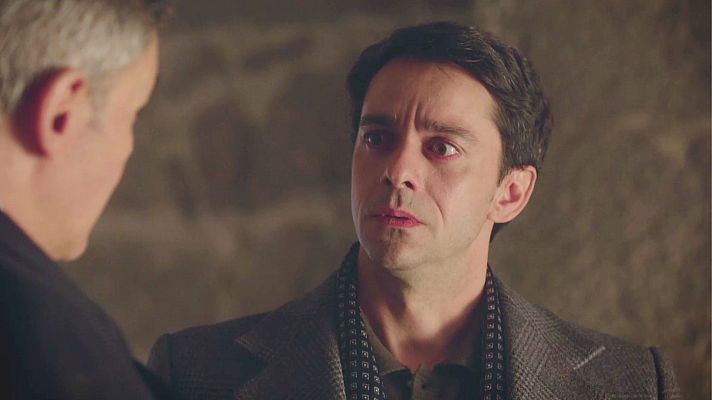 Salón de té La Moderna - Agustín descubre que Bernardo es un mafioso