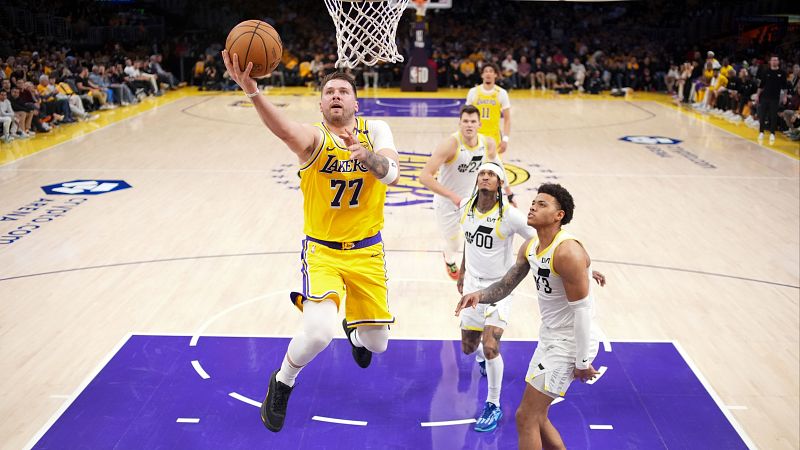 Los Ángeles se vuelca con Doncic en su debut con Lakers - Baloncesto en RTVE | Ver