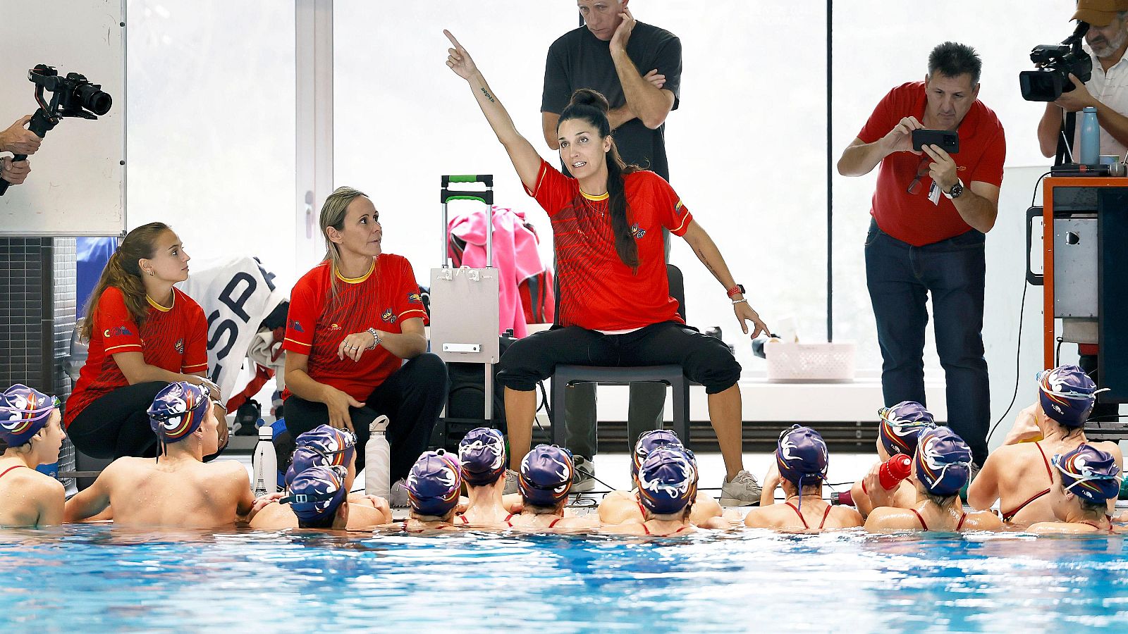 Nuevo ejercicio de la sincro española al ritmo de Backstreet Boys - Los Deportes de La1 | Ver