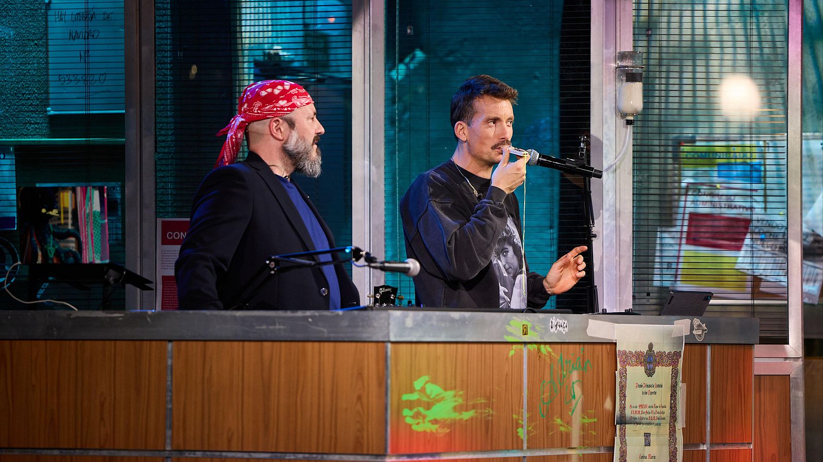 La Revuelta | Grison, el hombre orquesta 12/2/25 - La Revuelta | Ver