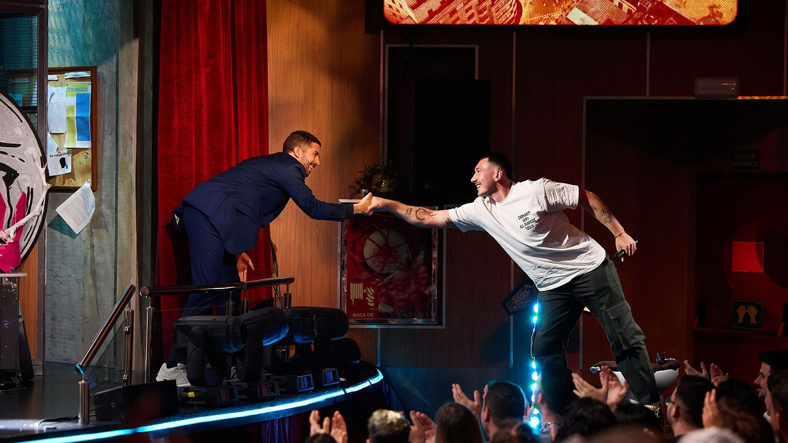 La Revuelta | La anécdota triste que superó a Dani Rovira 12/2/25 - La Revuelta | Ver