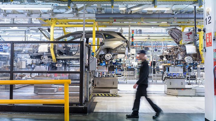 Telediario 2 - General Motor y Ford reconocen su desconcierto con las políticas de Trump