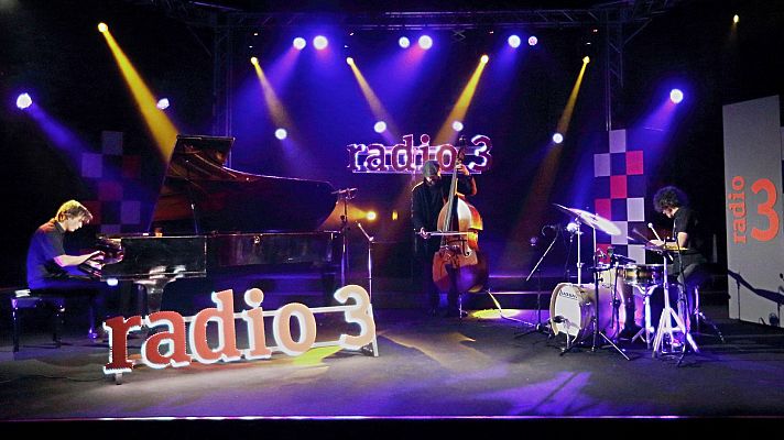 Los conciertos de Radio 3 en La 2 - Mikel Azpiroz