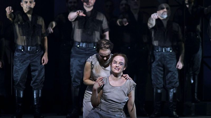 El amor y la tragedia se unen en el Teatro Real con dos óperas: 'La Vida breve' y 'Tejas verdes'