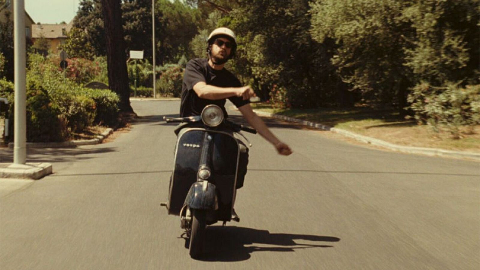 Pablo Maqueda bucea en el universo de Nanni Moretti - Telediario 2 | Ver