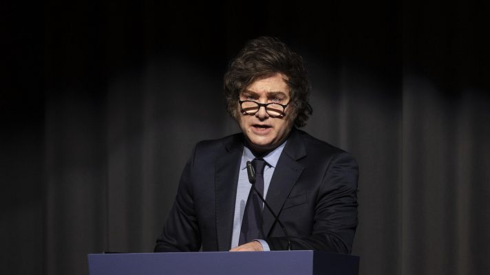 La hora de La 1 - El Gobierno argentino investigará a Milei por promocionar una criptomoneda fraudulenta