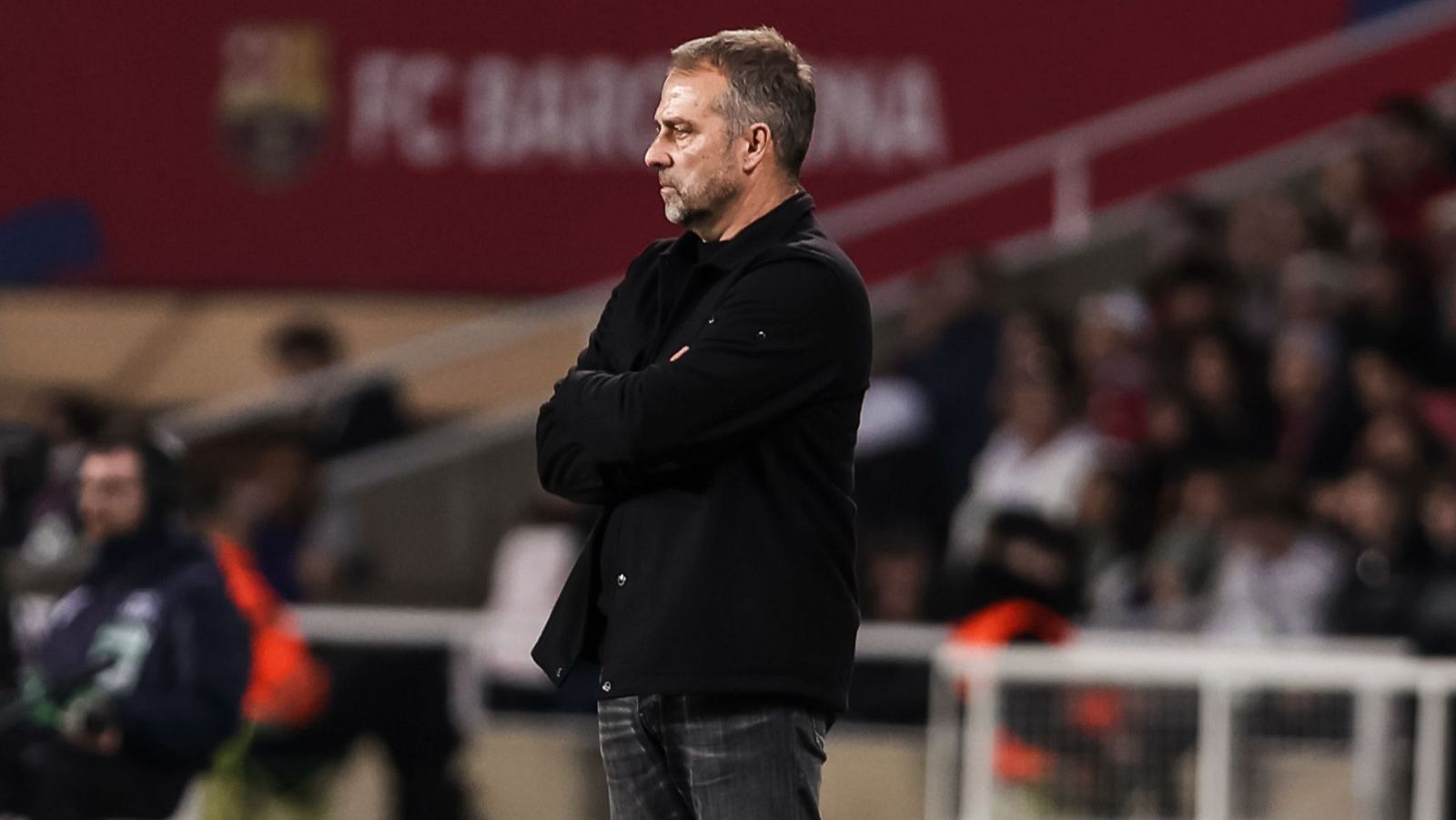 Flick: "Ser líder de la liga no cambia nada" - Fútbol | Ver