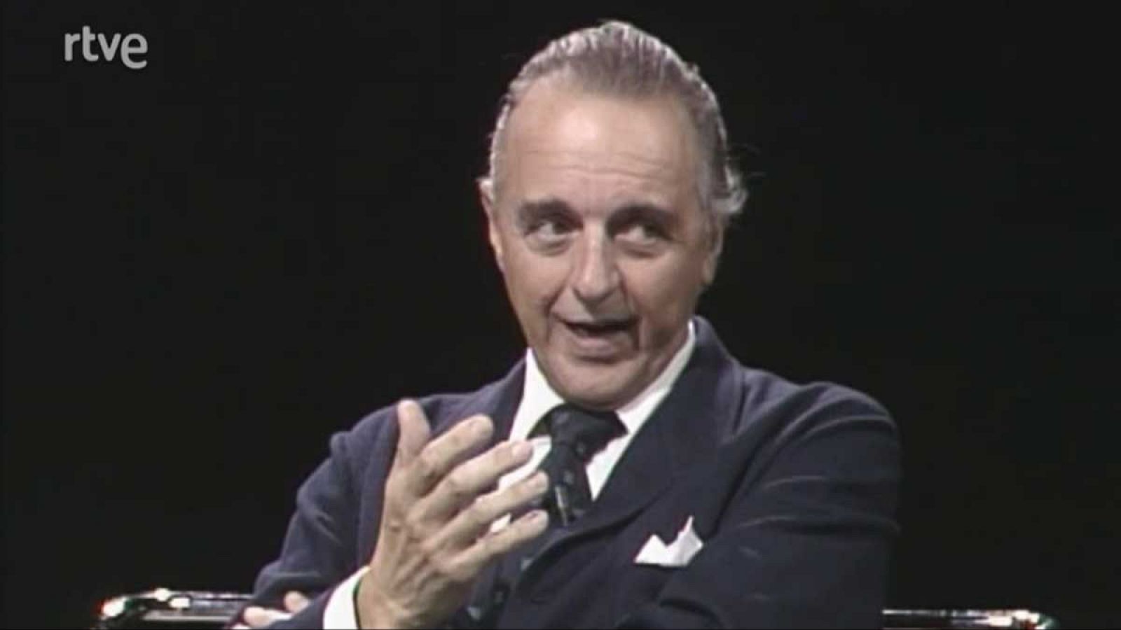 La noche. El mundo por montera - Mishima. Viva la muerte - La noche. El mundo por montera | Ver