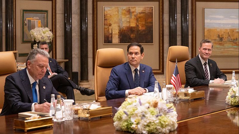 El protocolo de Minsk, un mal acuerdo que no hizo que la paz volviera al Donbás | Ver