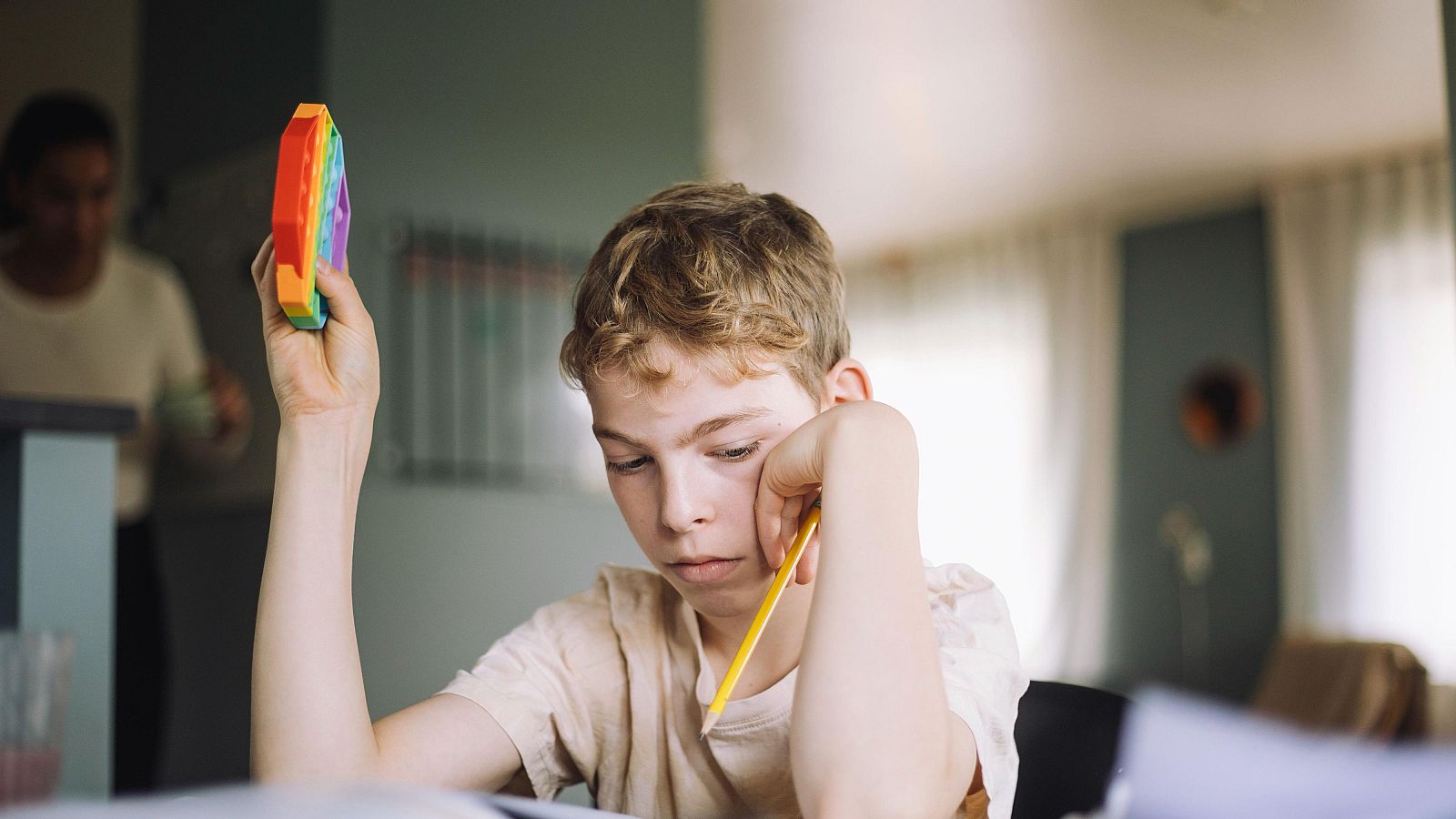 Día Internacional del Síndrome de Asperger - La tarde en 24h | Ver