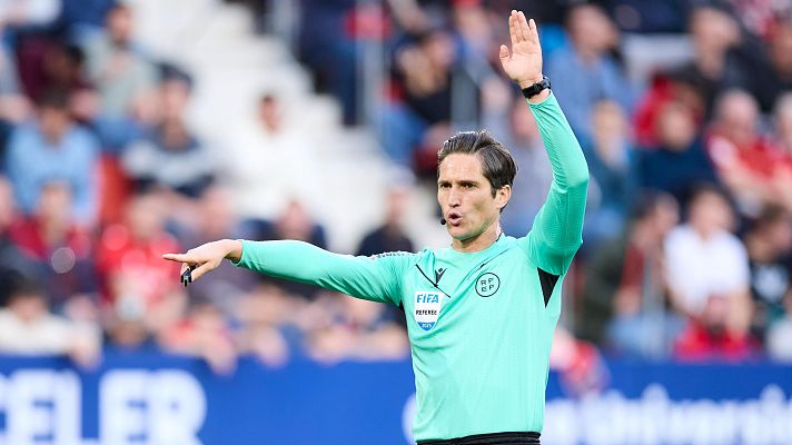 Los Deportes de La1 - Munuera Montero se defiende: "Jamás he recibido un duro de una entidad deportiva"