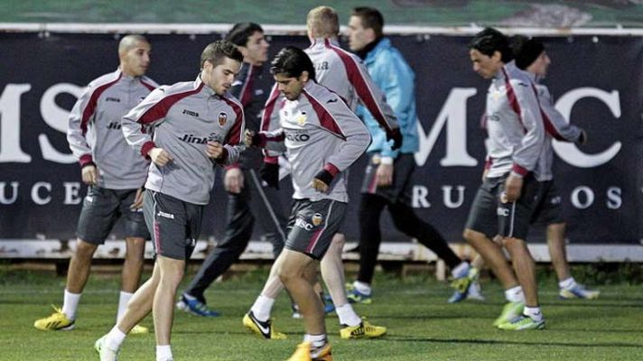 Telediario 1 - Málaga y Valencia no quieren sustos coperos