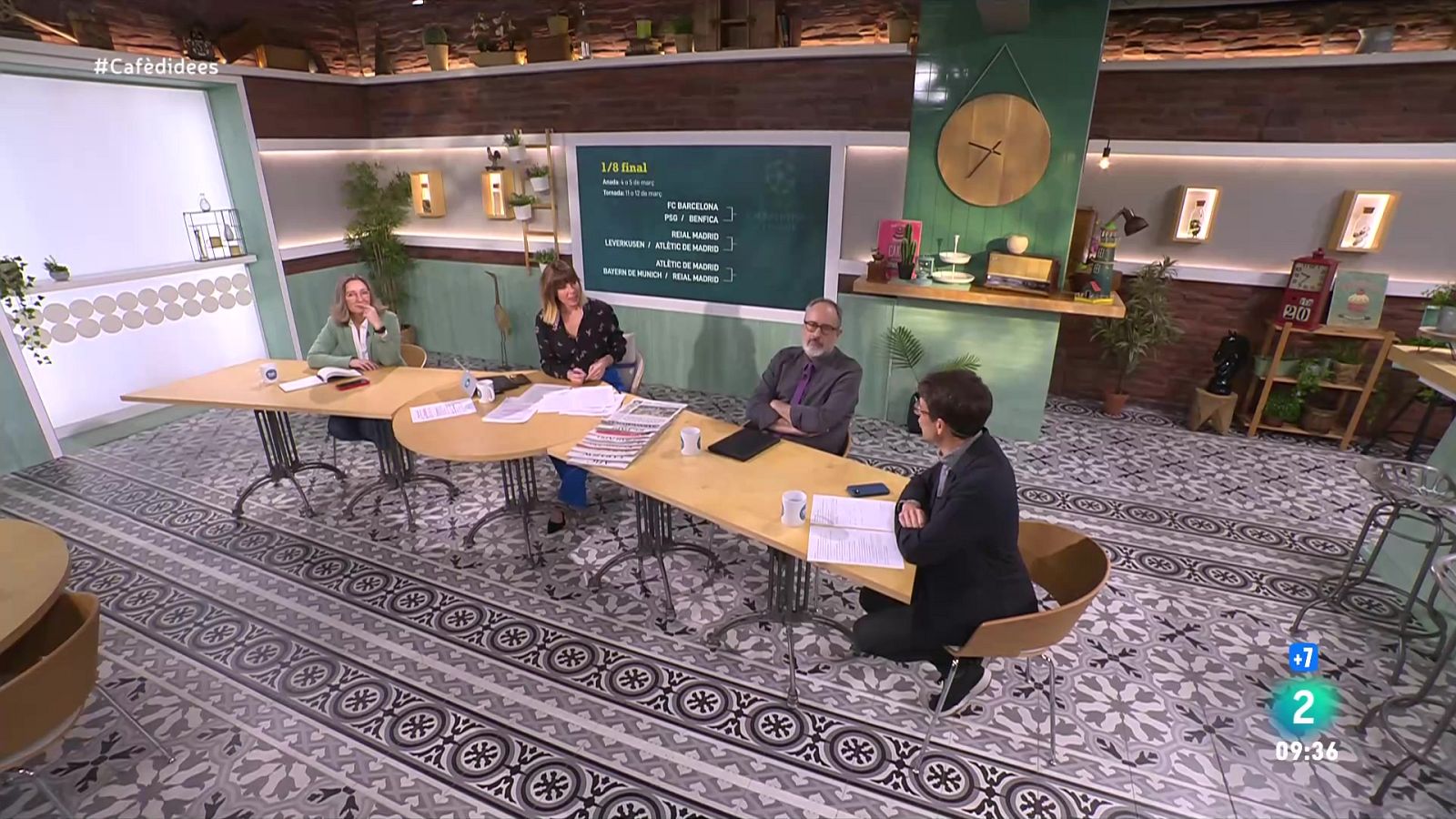 'El Rey del Ukelele', pressió a les residències i converses de pau - Cafè d'idees | Veure