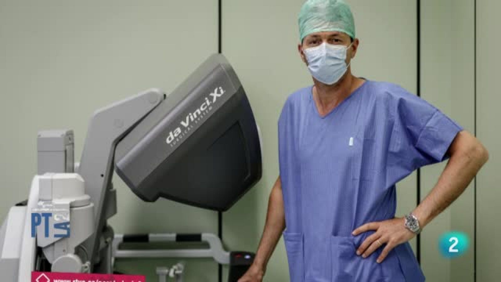 Cirugía robótica. Entrevista añl doctor Alberto Breda - Para todos La 2 | Ver