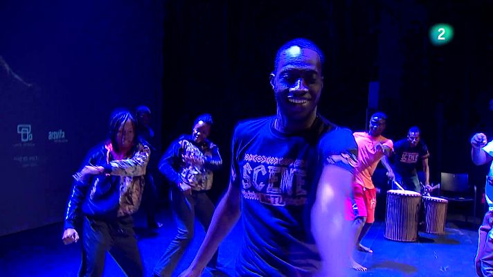 En lengua de signos - Fientan, un grupo sordo de danza africana en Canarias