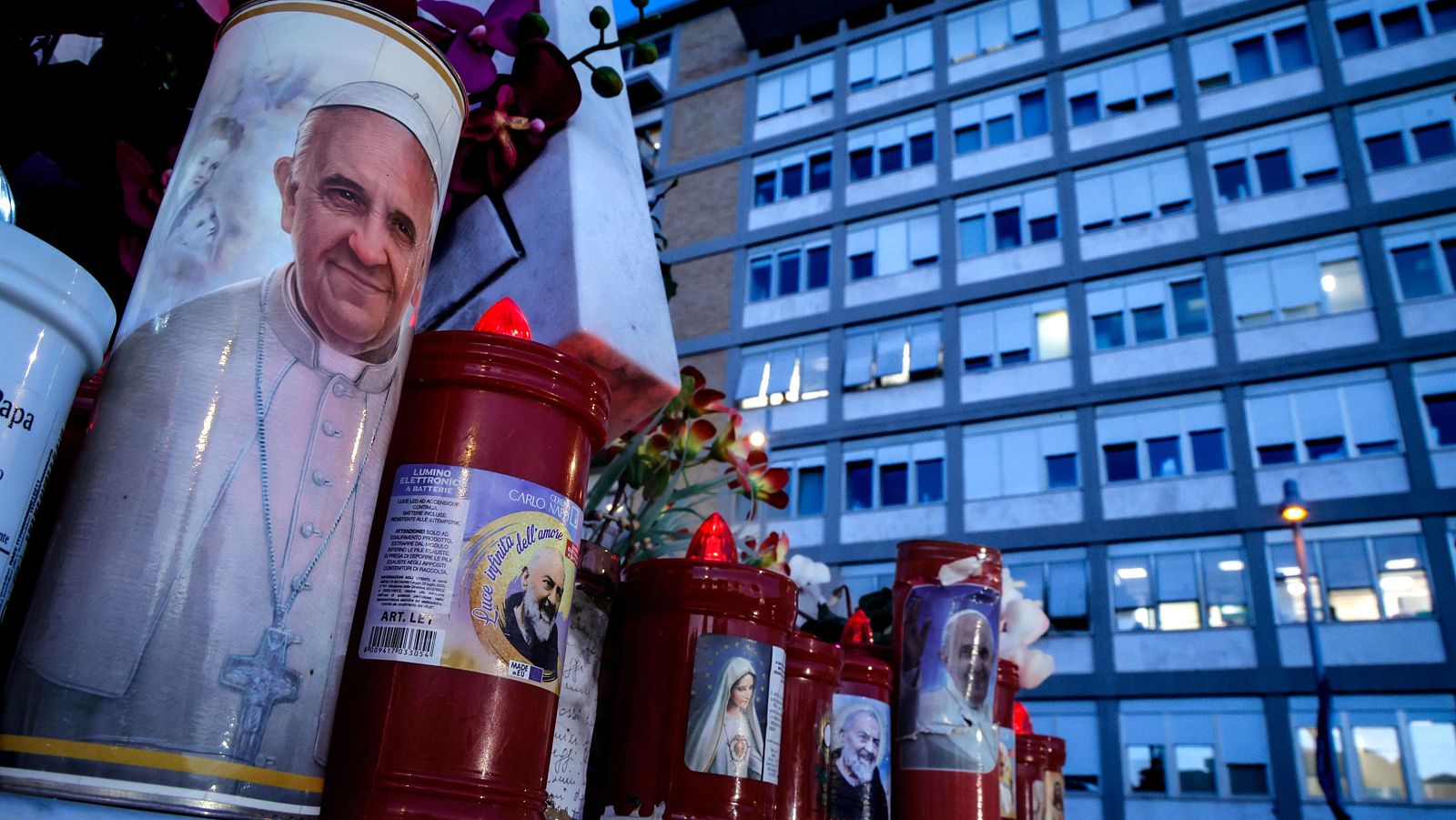 Telediario 2 en cuatro minutos - 22/02/25 - RTVE.es | Ver