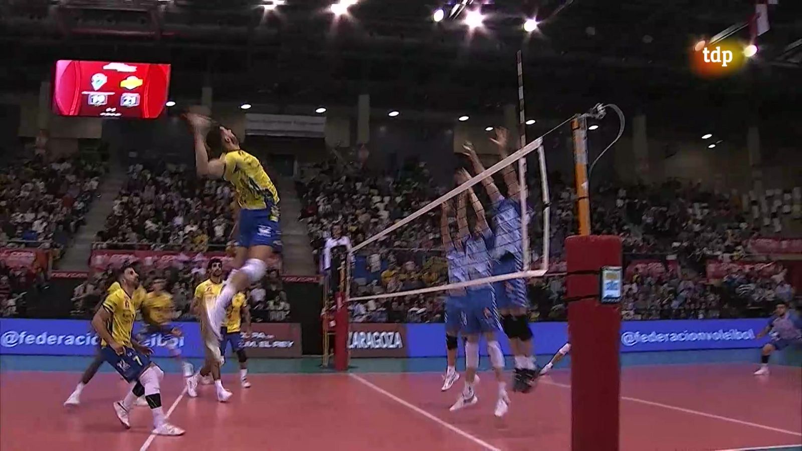 Voleibol - Copa del Rey. 2ª semifinal: Grupo Herce Soria - Guaguas - ver ahora
