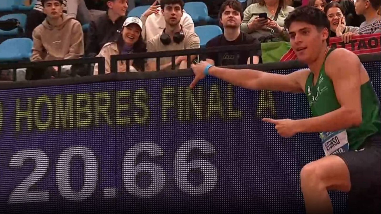 Alfonso Medereo logra la victoria y el récord de España de los 200 metros | Ver