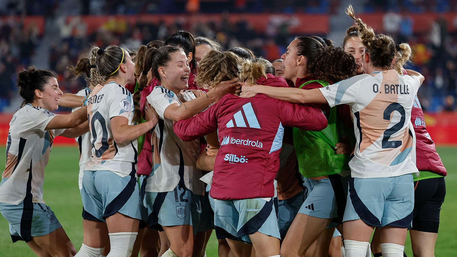 La Roja disputa la segunda jornada de la UEFA Women's Nations League ante Inglaterra. Disfruta del partido el miércoles a las 21.00 horas en La 2 y en Play