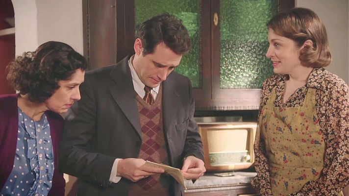 Salón de té La Moderna - Miguel recibe una donación anónima para su proyecto