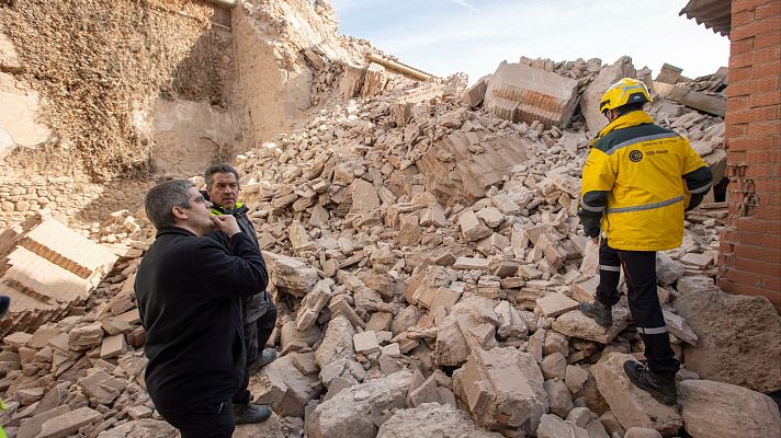 Telediario 1 - La torre de la iglesia de la Asunción de Viguera, del siglo XVI, se ha derrumbado sin causar víctimas